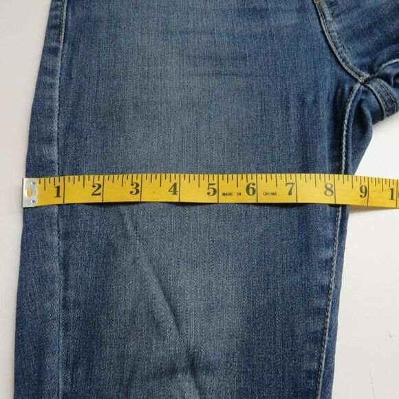 Levi's Slimming Skinny Jeans Size 29 Medium Wash Blue Denim 29X27.5 - Picture 12 of 15